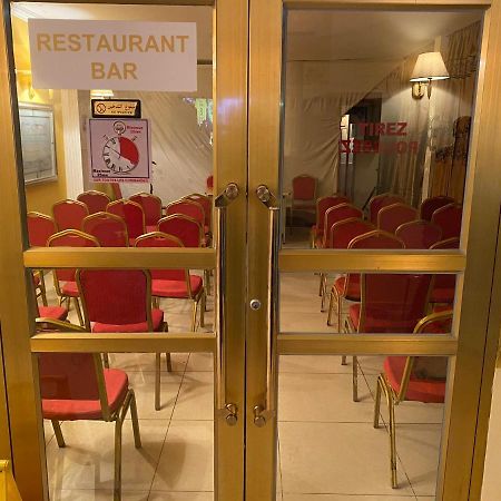 ברזוויל Hotel Riviera מראה חיצוני תמונה